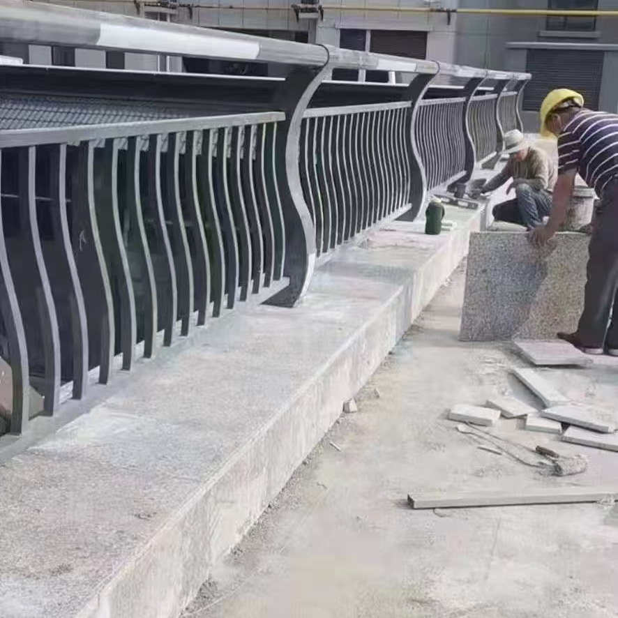 【图】复合管道路护栏厂家同城厂家