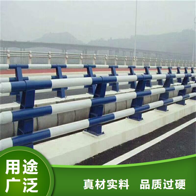 新疆不锈钢碳素钢复合管栏杆多少钱一米