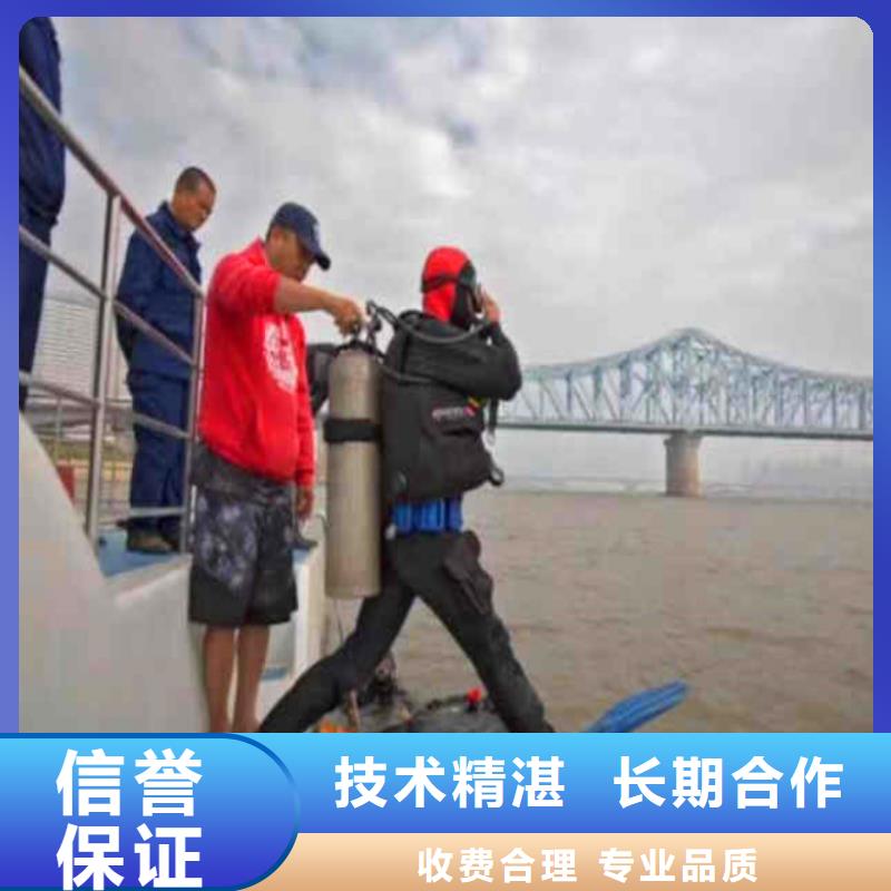 广东珠海本地服务公司——水上打桩拔桩公司——奇怪的水下施工人员%