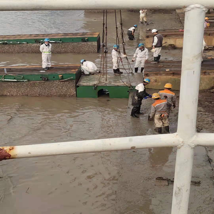 船廠滑板滑道水下維修公司專業團隊