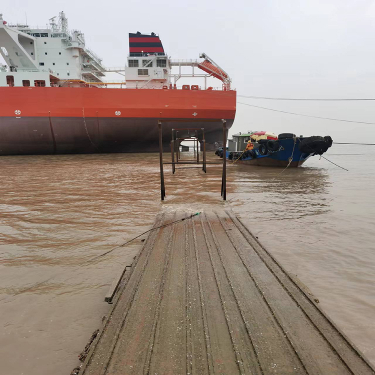 船廠滑板滑道水下維修公司滿足需求