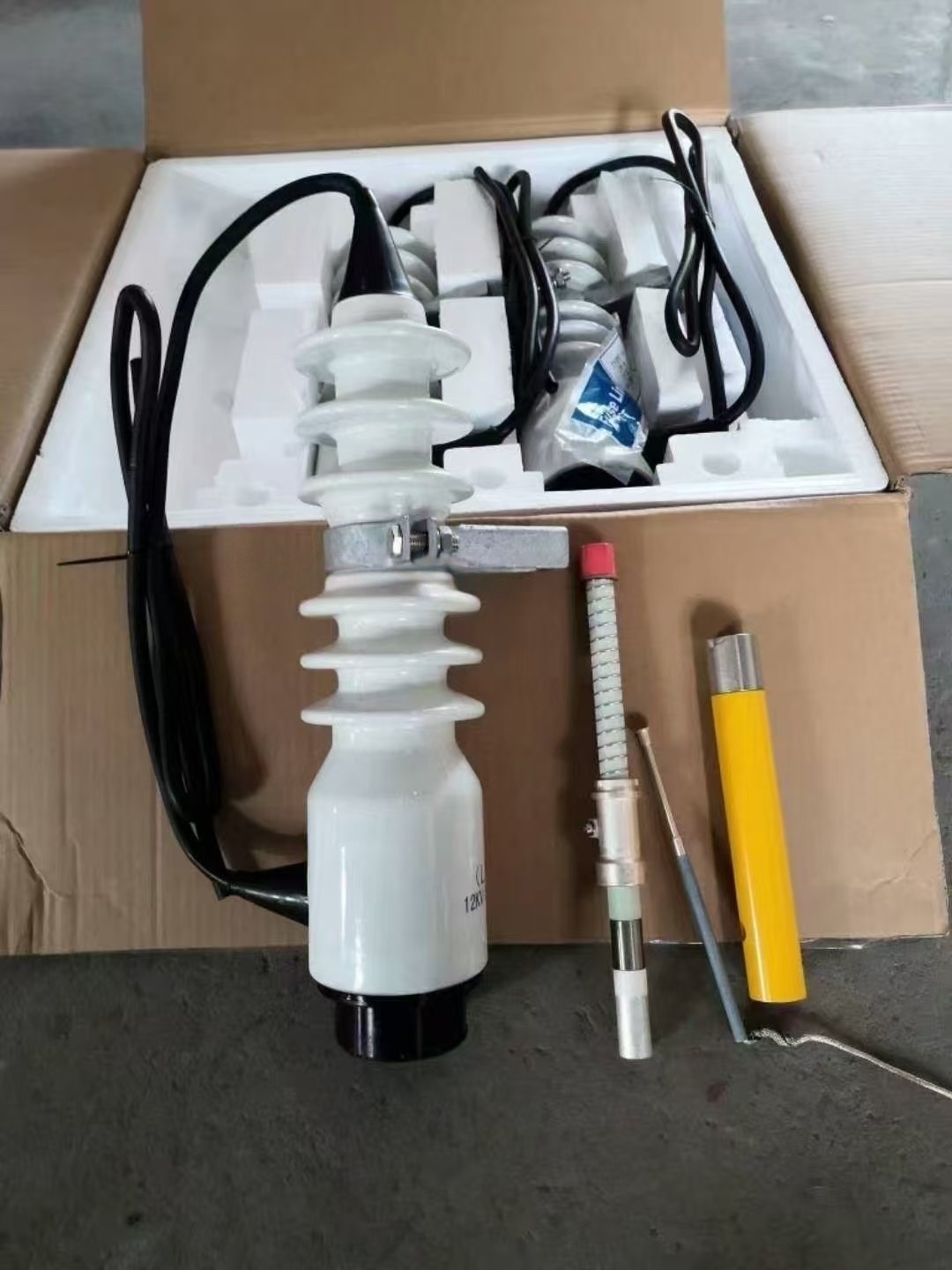 戶外高壓交流跌落式熔斷器期待您的垂詢