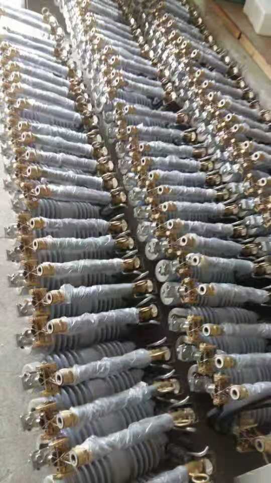 戶外高壓交流跌落式熔斷器品質經得起考驗