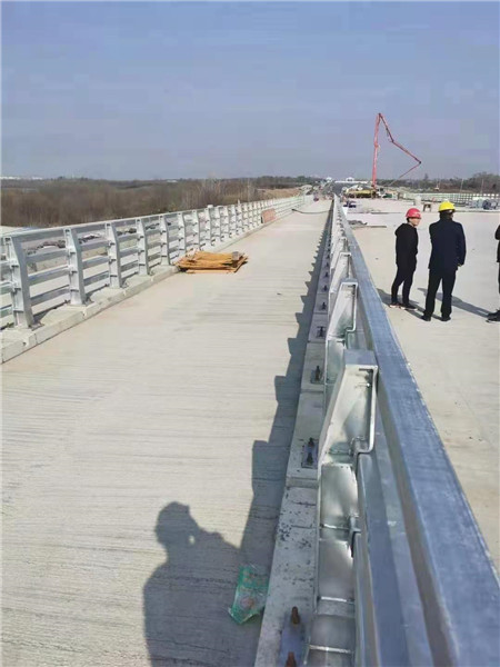 【泰安】快速发货金立恒桥梁不锈钢护栏生产厂家