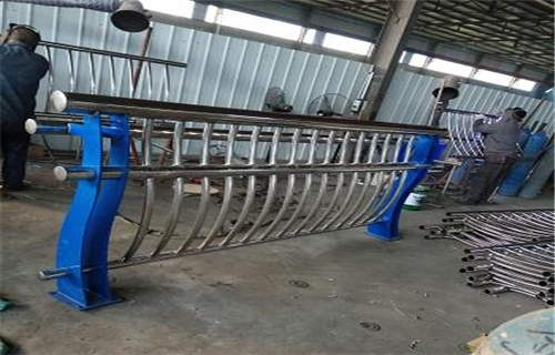 不锈钢复合管省心可靠