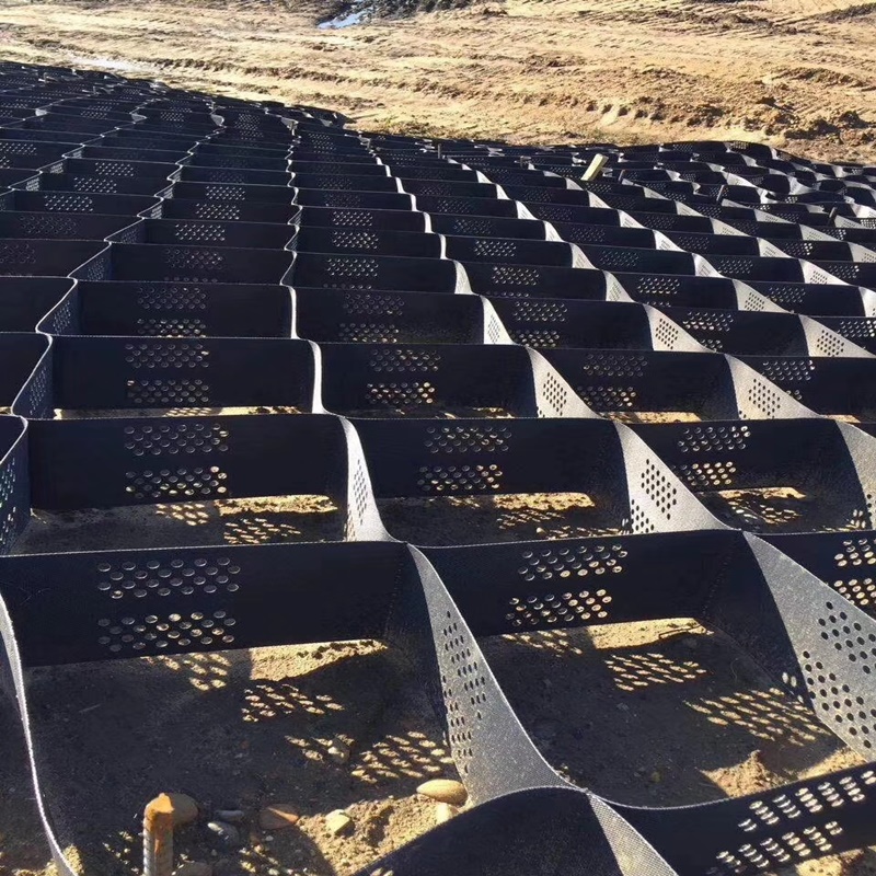 产地直供~南京当地5公分网孔煤矿井下用双向拉伸塑料网假顶供应